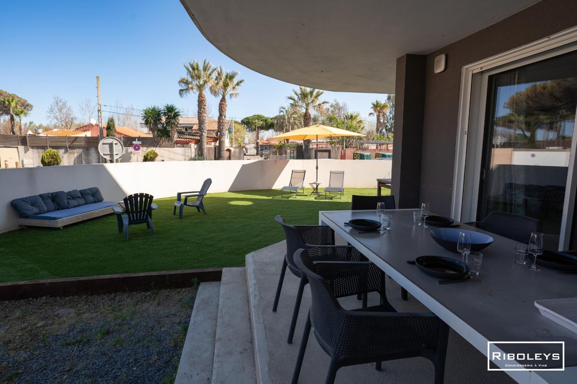 Grand T3 Neuf Climatise Avec Wifi A 100M De La Plage Vias Bagian luar foto